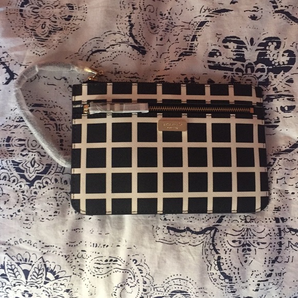 Brand new! Kate Spade NY Shore Street Check Tinie - Picture 2 of 4